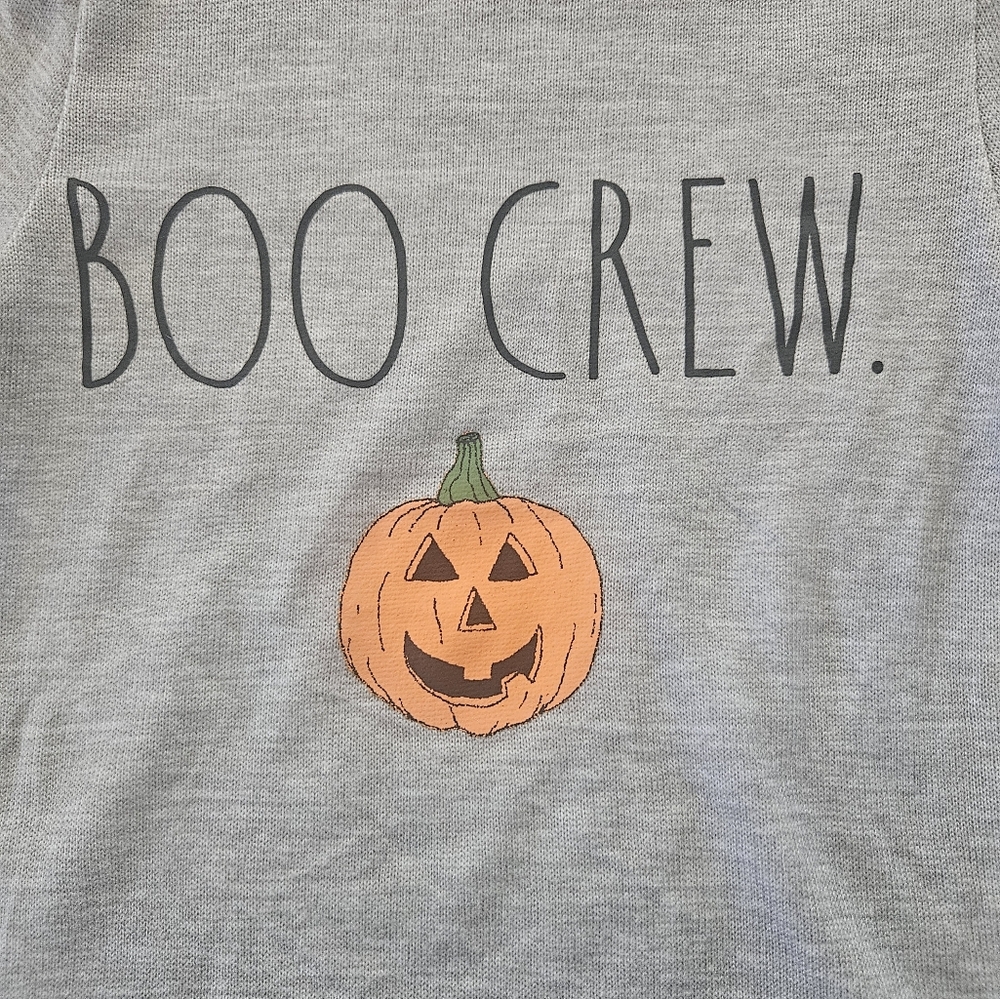 Rae Dunn kids unisex gray "Boo crew"‎ longsleeve shirt size 4
